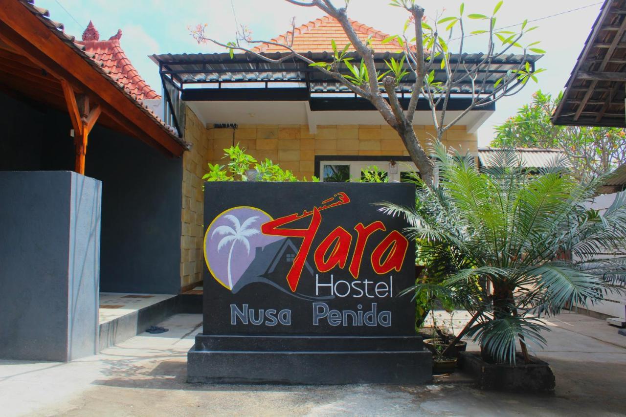 Tara Hostel Batununggul Buitenkant foto