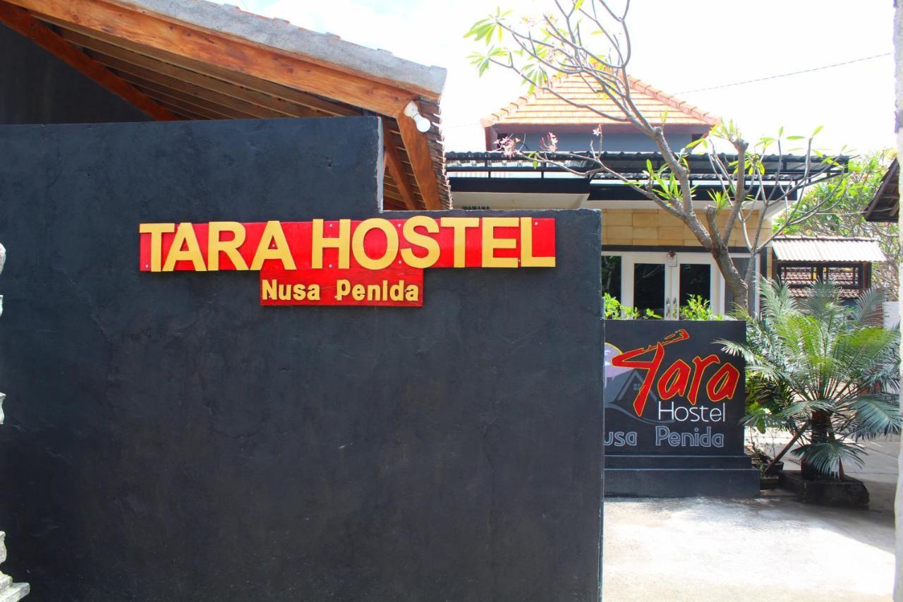 Tara Hostel Batununggul Buitenkant foto