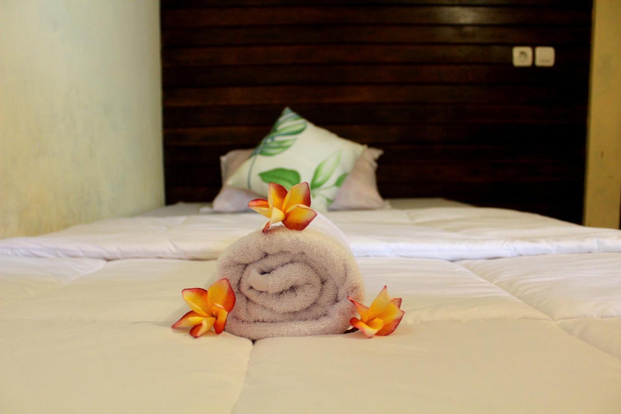 Tara Hostel Batununggul Kamer foto